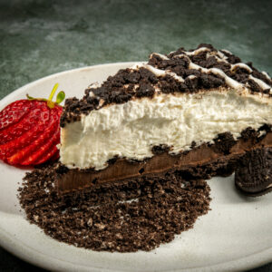 COOKIES AND CREAM CAKE